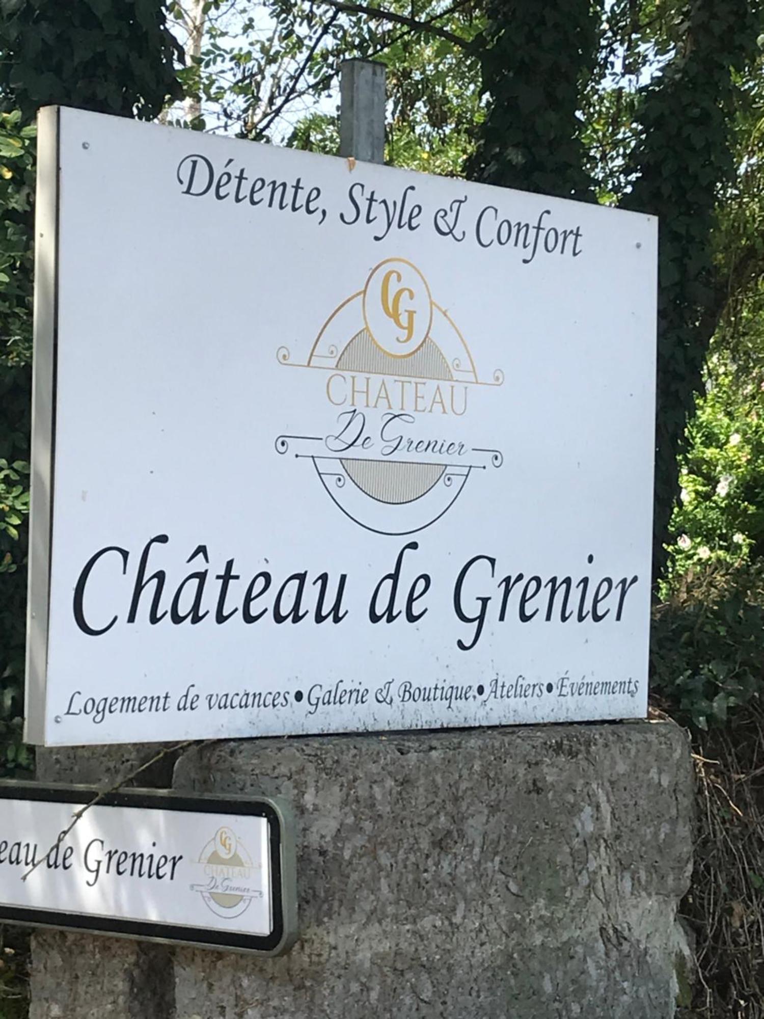 Chateau De Grenier Apartment Saint-Léger Екстериор снимка